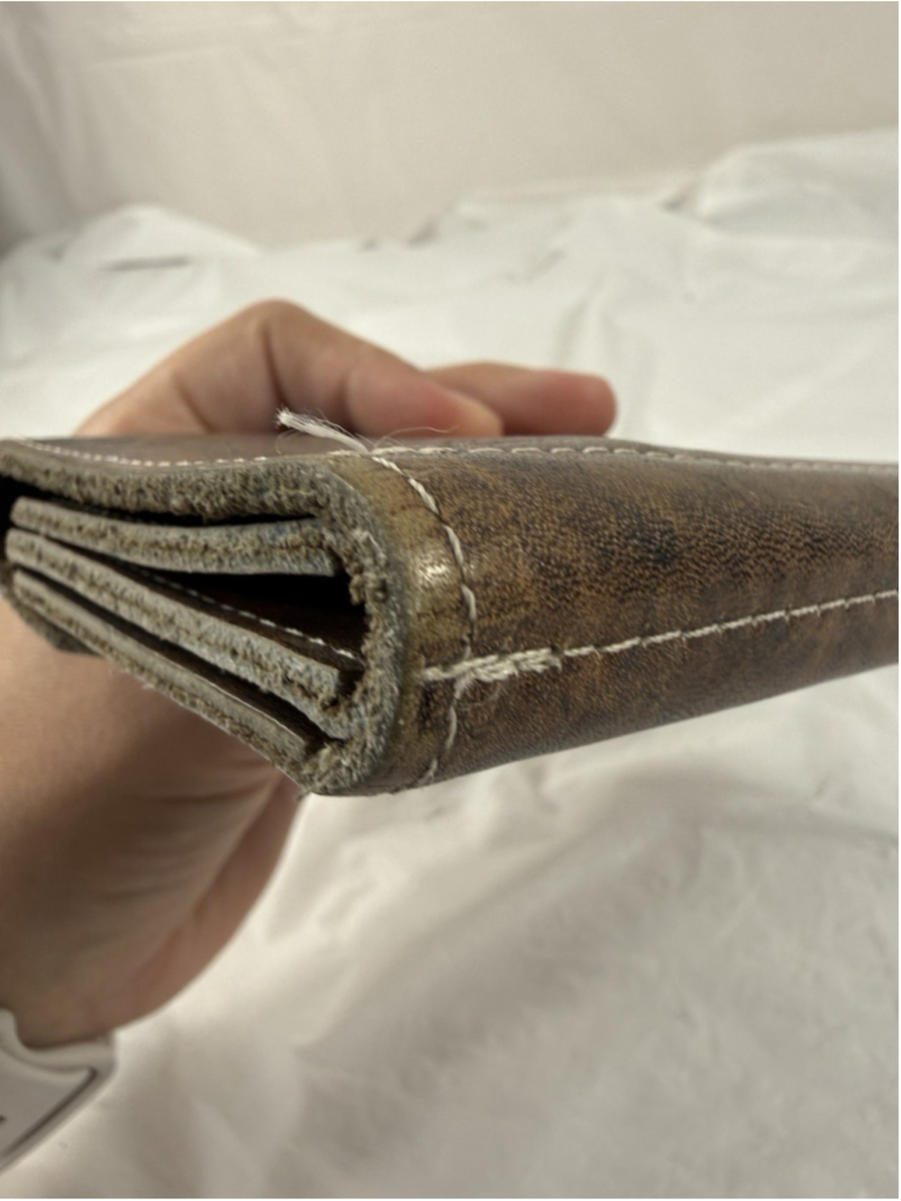 Cowhide Brazil Tooled Brown Leather Wallet - Picture 7 of 15